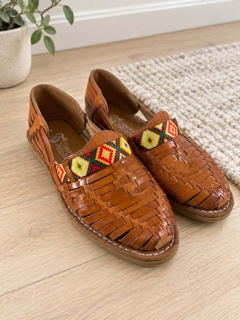Cimarron Huarache Brown Woven Leather Sandals Size 24 Made in Mexico